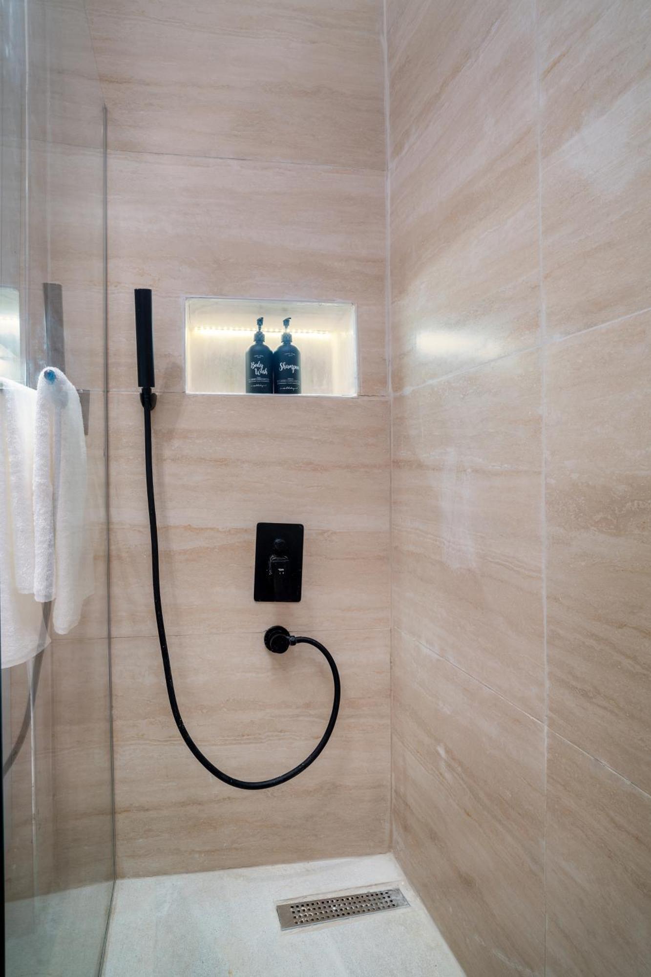 Urban Quarters - Nevizade Hotel Istanbul Phòng bức ảnh